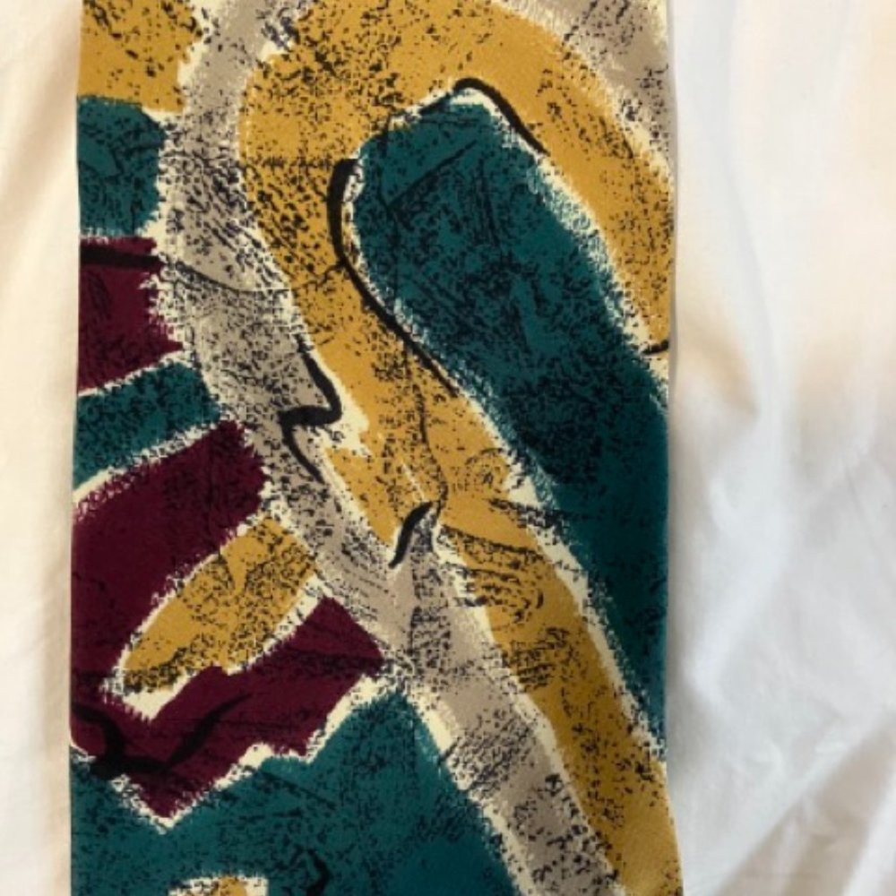 Vintage  Never Used 100% Silk Alfani Tie